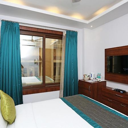 Capital O 10492 Hotel Onyx Garden Guwahati Esterno foto